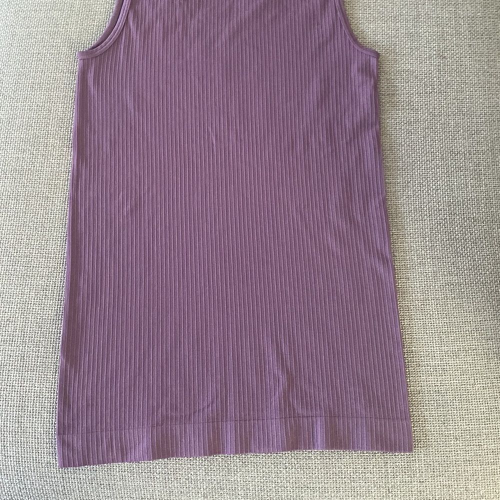 Zyia Parallel Tank Top Lilac Ribbed Stretch Ultra Soft Full Coverage Size S - Picture 4 of 10